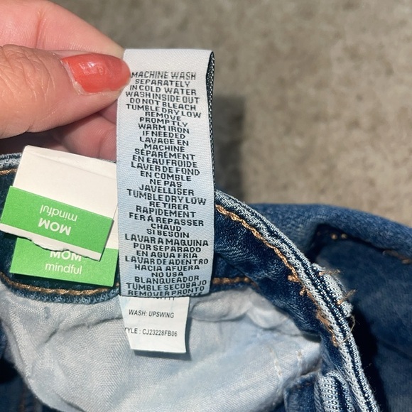 RE generation Celebrity Pink Jeans - Picture 4 of 5